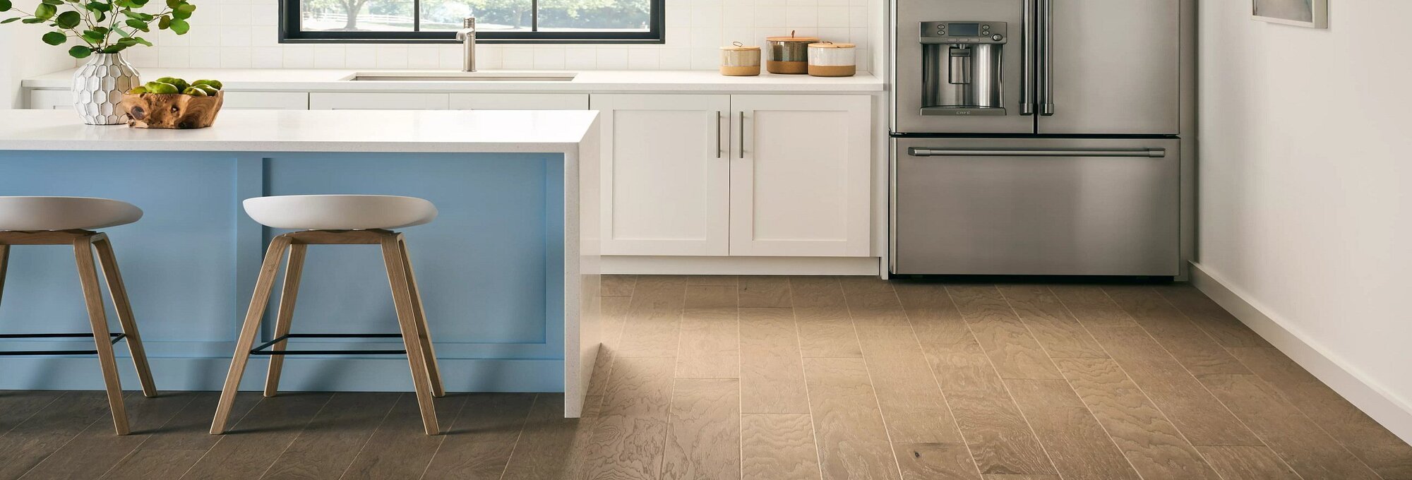 hardwood floor kitchen - Couture Floors in Boerne, TX